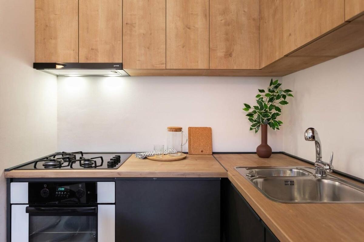 Niko'S Apartment Urban Stay Zagreb Eksteriør bilde